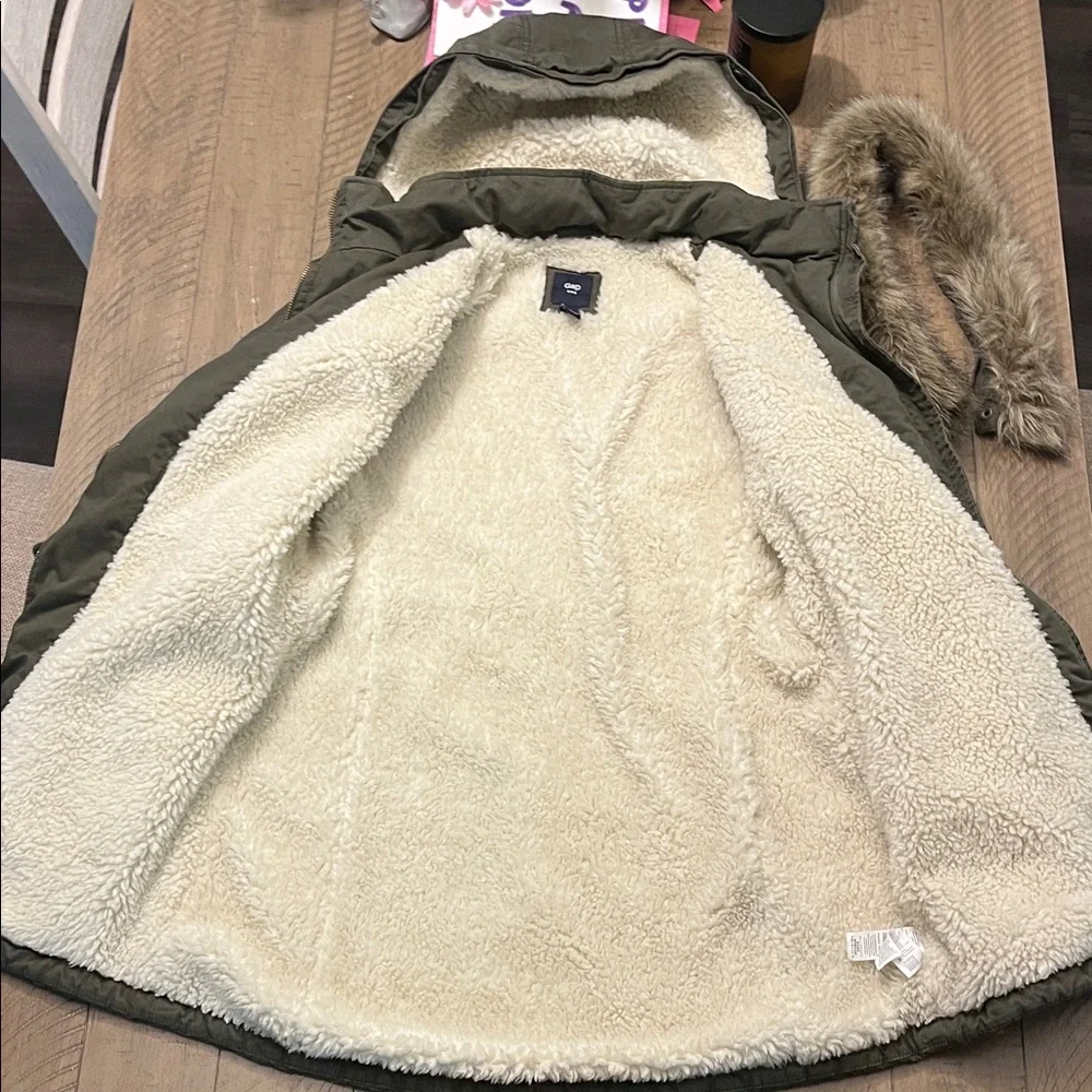 GAP Olive Quilted Hooded Winter Coat - Picture 4 of 5